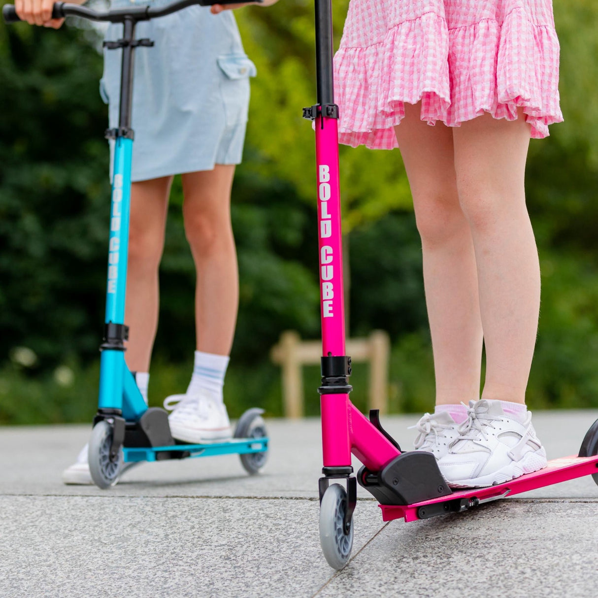 Deluxe 2 Wheel Scooter - Fuchsia