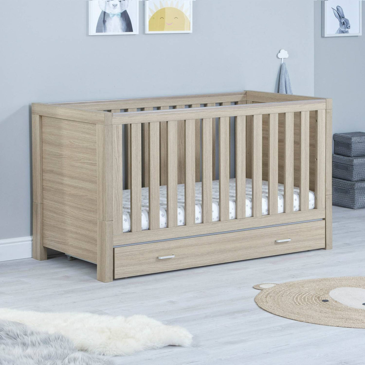 Babymore Luno 2-Piece Nursery Room Set