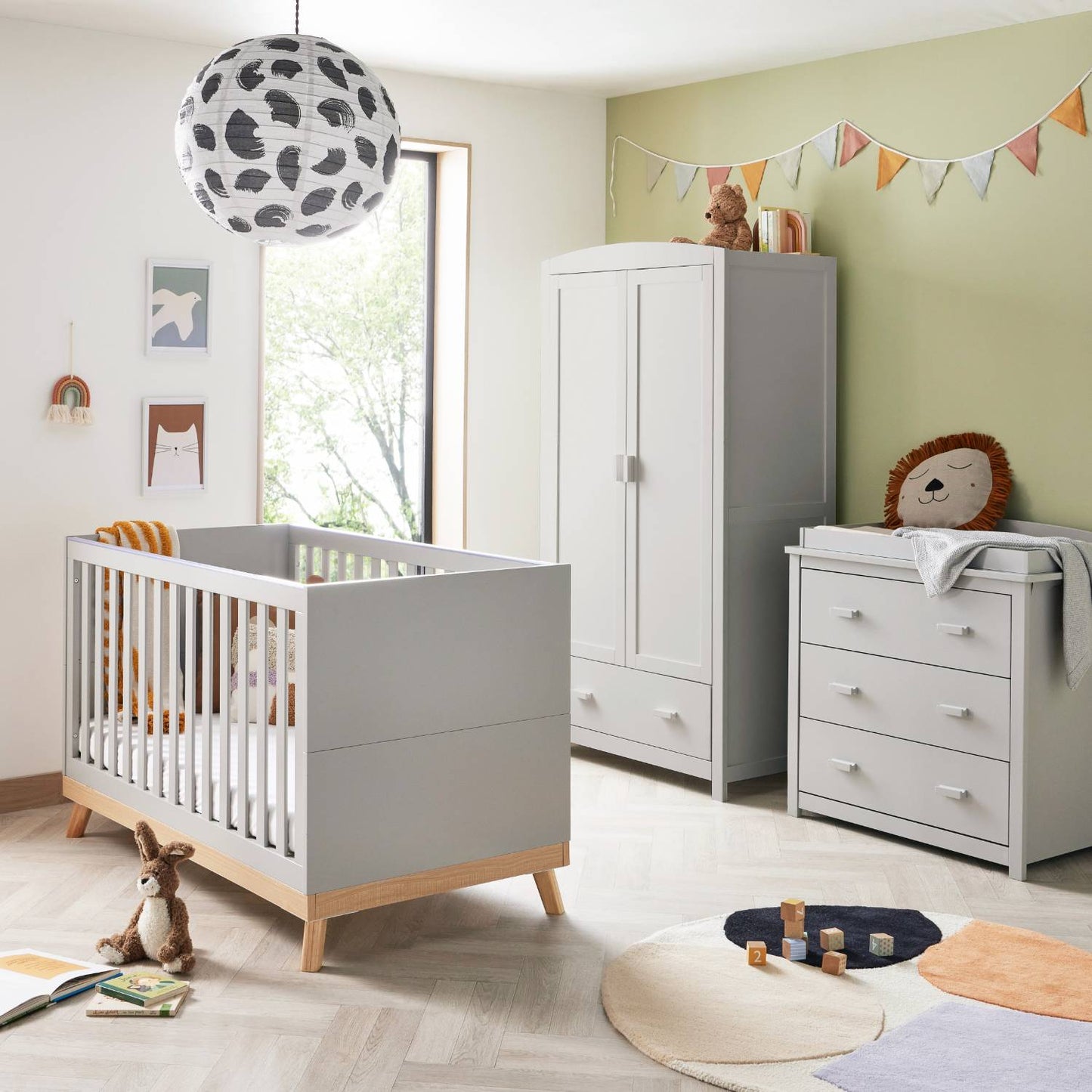 Babymore Mona 3-Piece Nursery Room Set