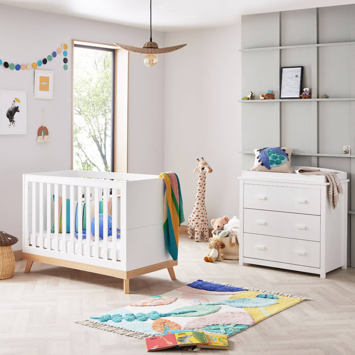 Babymore Mona Mini 2-Piece Universal Nursery Room Set