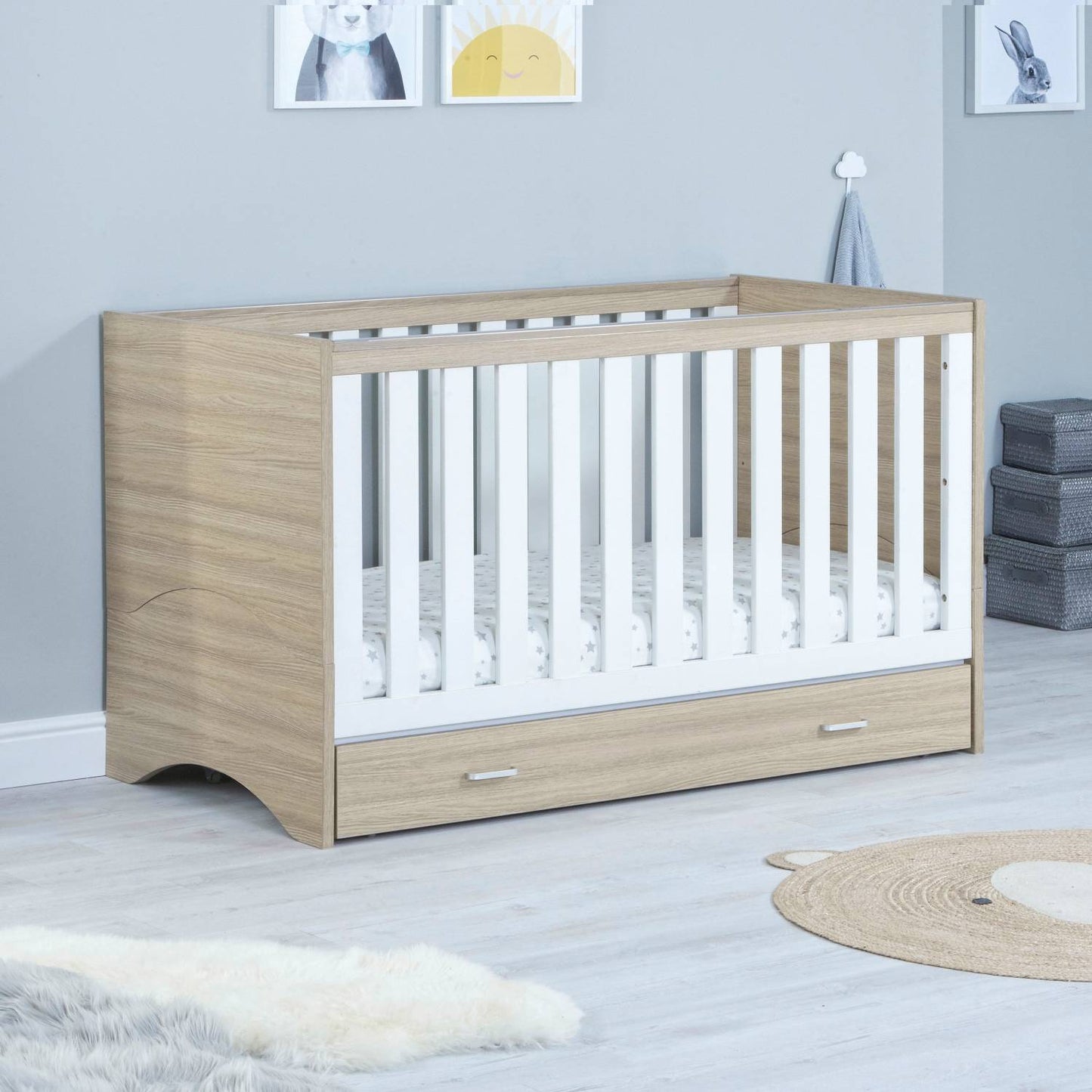 Babymore Veni 2-Piece Nursery Room Set