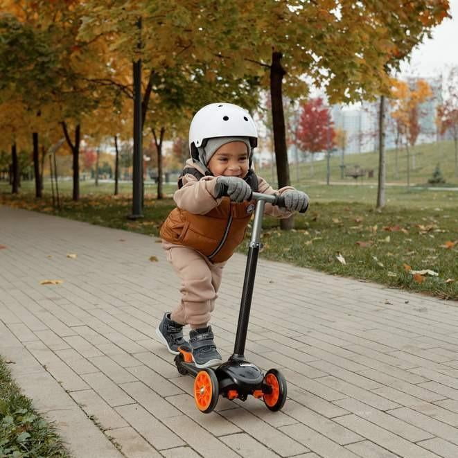 McLaren Scooter (For 3+)