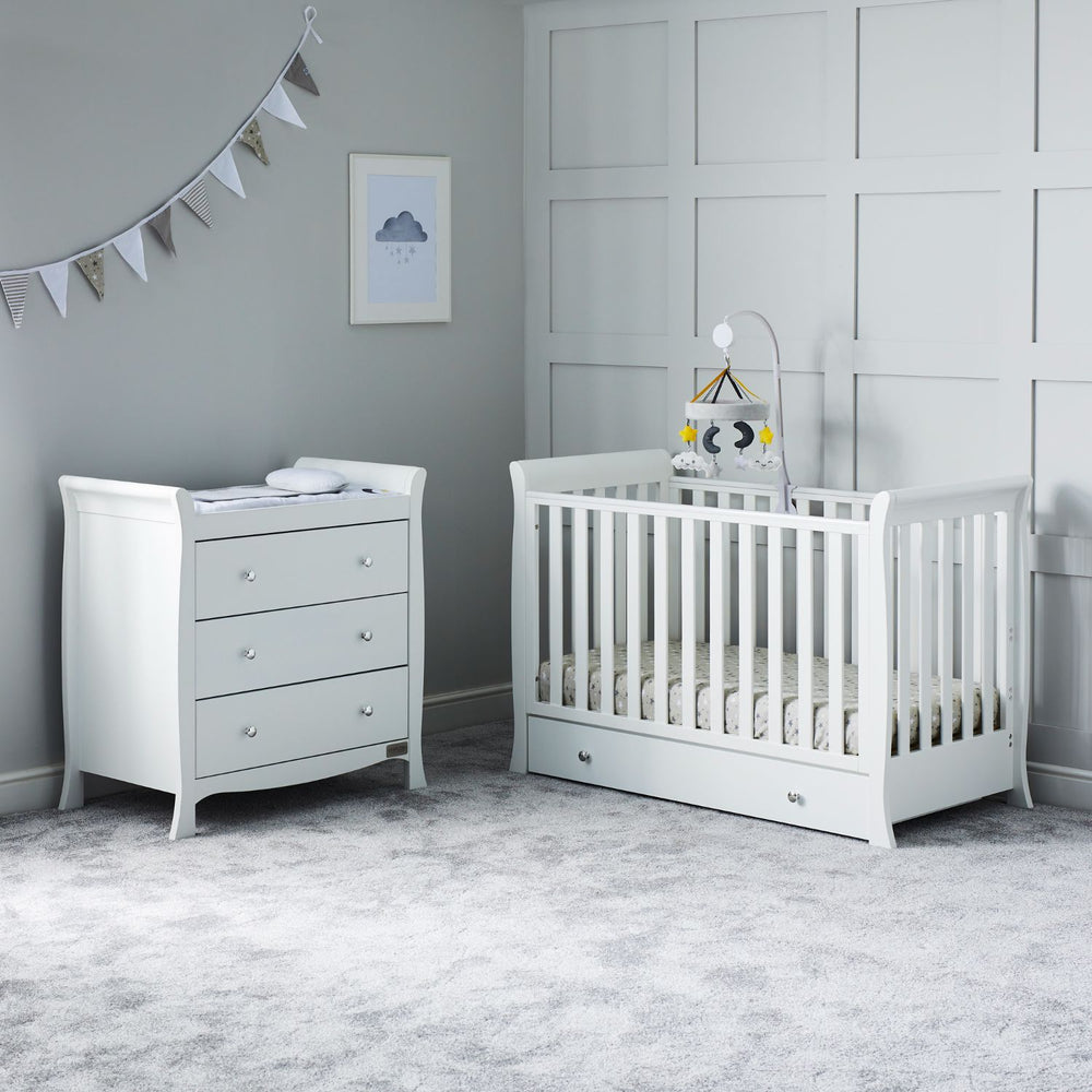 Ickle Bubba Snowdon Mini Sleigh 2-Piece Nursery Furniture Set