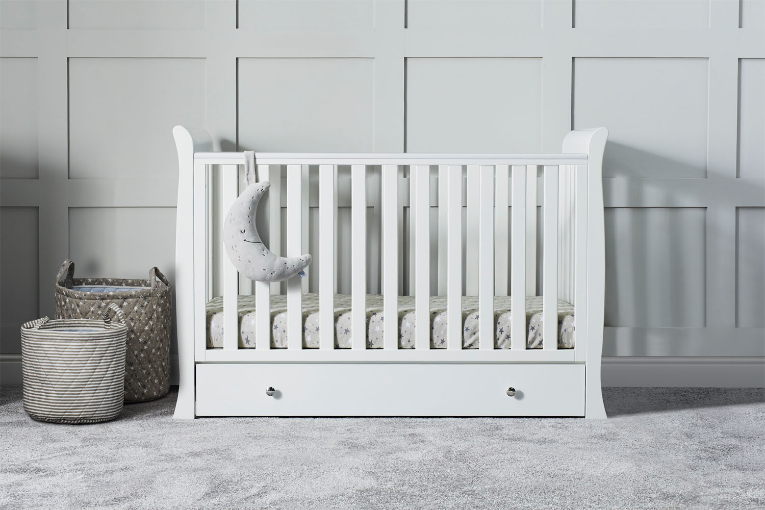 Ickle Bubba Snowdon Mini Cot Bed in a grey nursery room