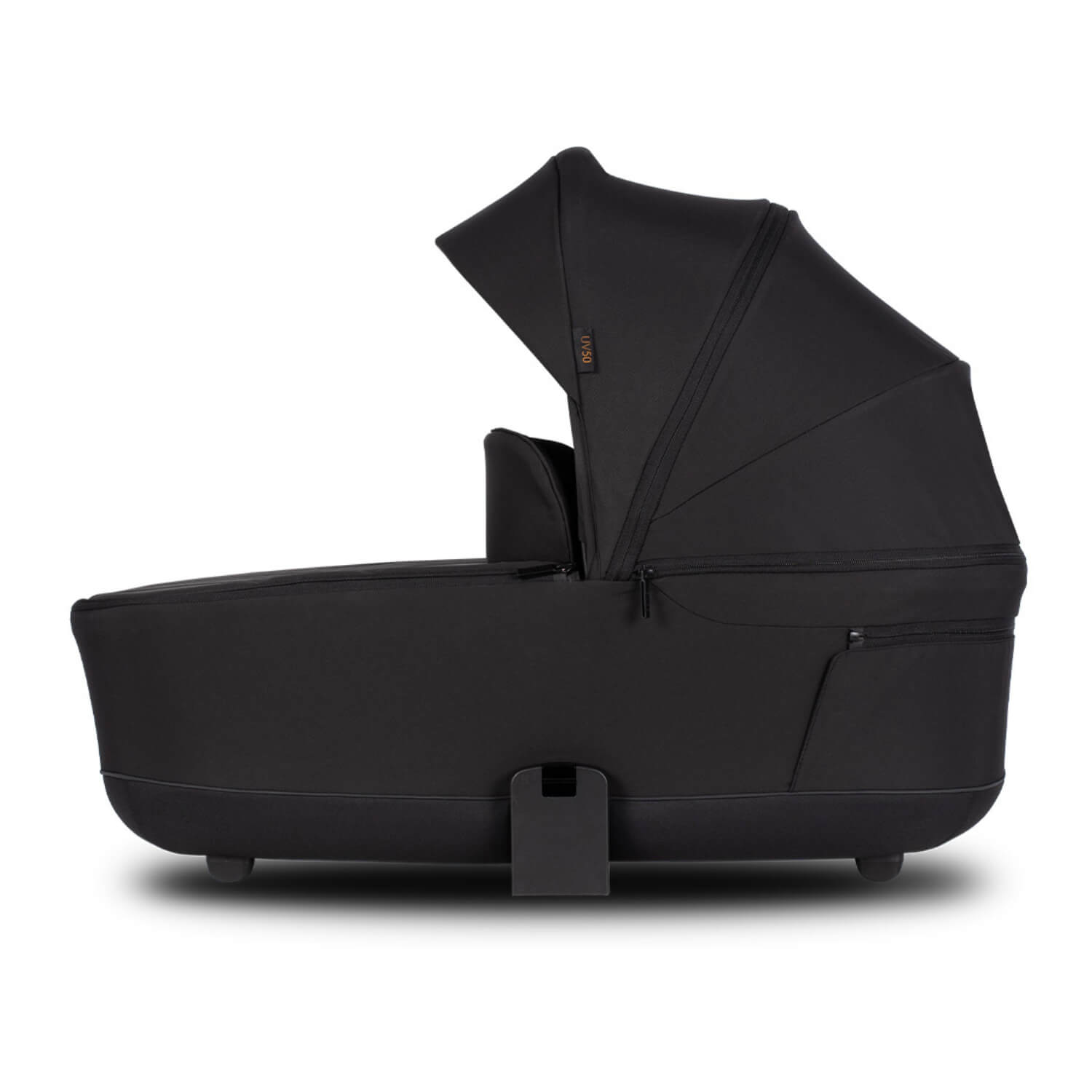 Venicci Claro carrycot in Noir black colour