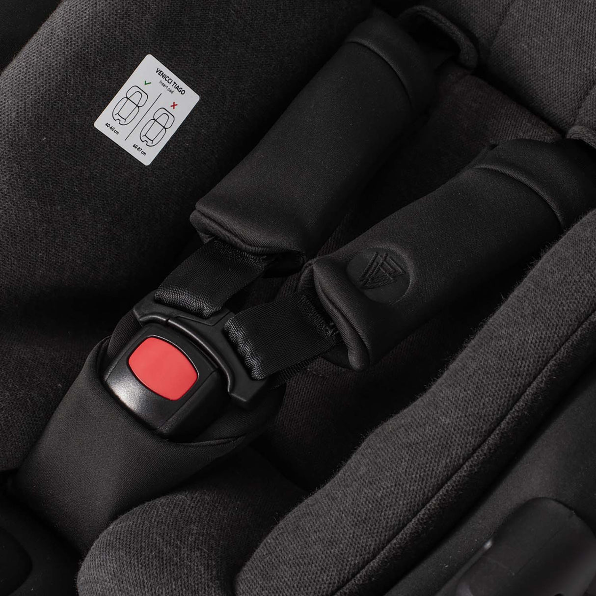 Venicci Tiago i-Size Car Seat & 360° ISOFIX Base